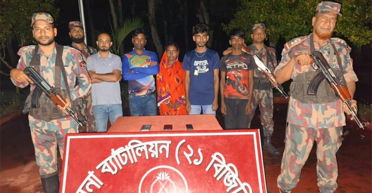 যশোরের সীমান্ত দিয়ে ভারতে প্রবেশের সময় ৫ নারী ও পুরুষ আটক